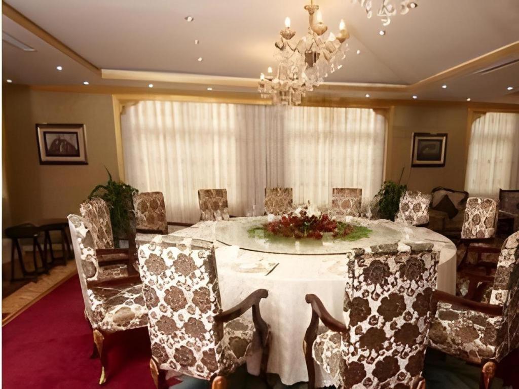 Zhangjiagang Jiangnan Garden Hotel Esterno foto